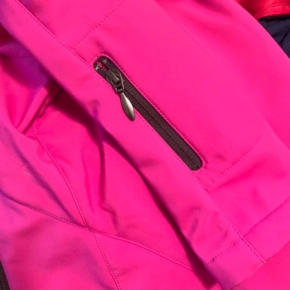 Women's NWOT Nike Weatherproof Workout Jacket (M) - Picture 10 of 12